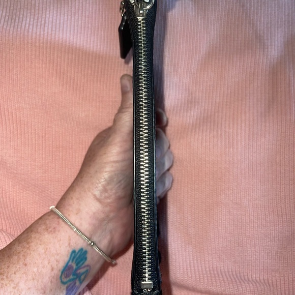 COACH SIGNATURE LEATHER FUR TRIMMED WRISTLET - Picture 5 of 7